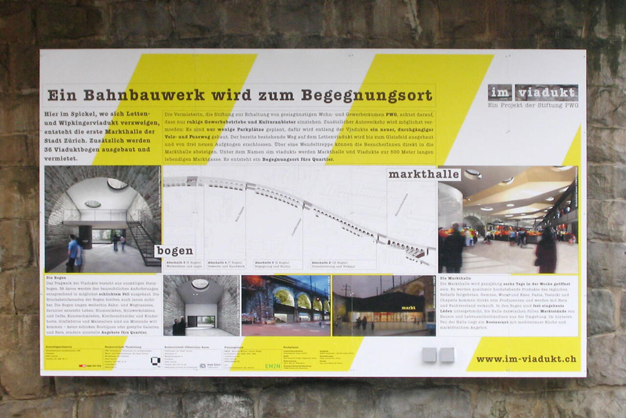 Die Bautafel informierte über den geplanten Umbau der historischen SBB-Viadukte.